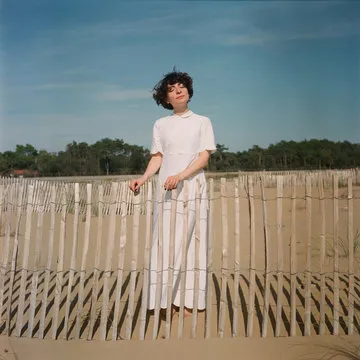 客服与平台支持形象展示